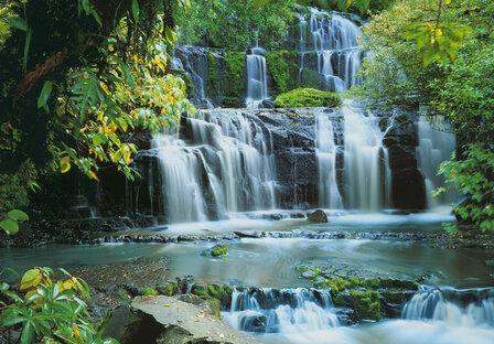 Komar Pura Kaunui Falls 8-256